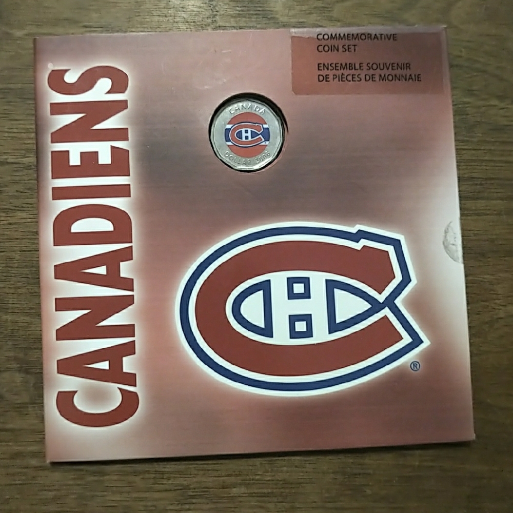 Commemorative Coin Set - Red and White